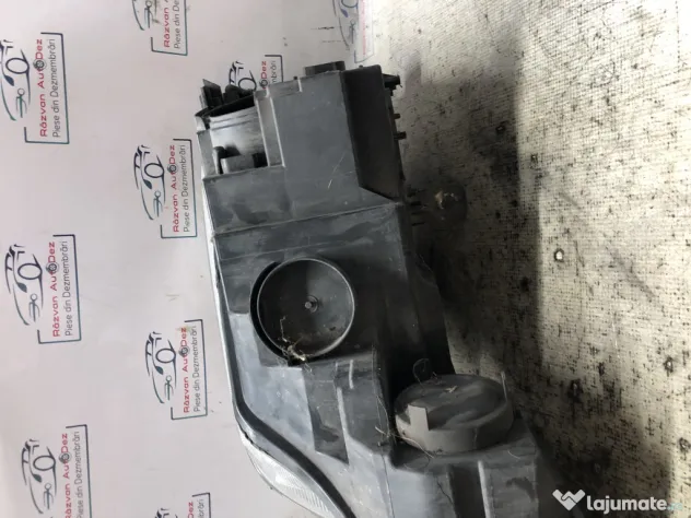 Far Dreapta Halogen Skoda Yeti 2.0 Motorina 2012