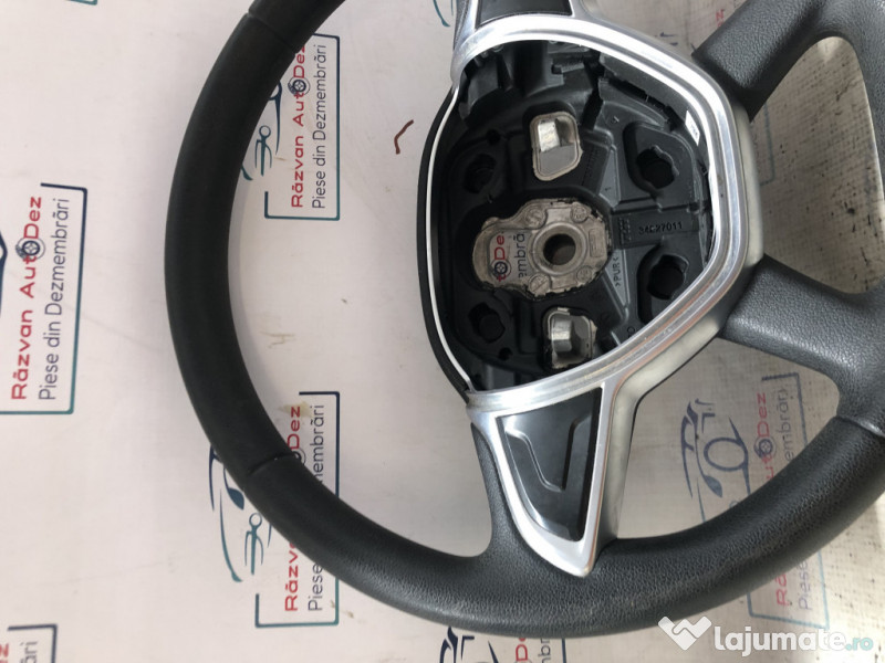 Volan Dacia Sandero 2 1.0 Benzina 2015