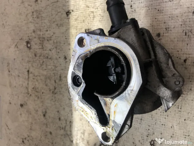 Pompa vacuum Nissan Juke 1.5 Motorina 2012
