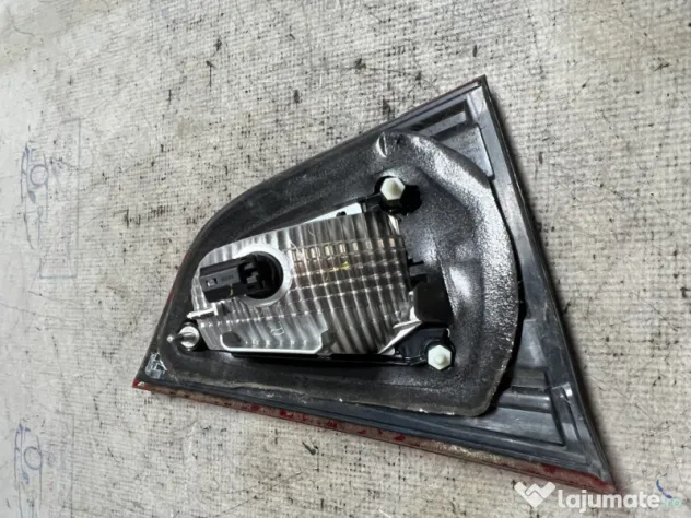 Stop dreapta hayon Suzuki SX4 2018