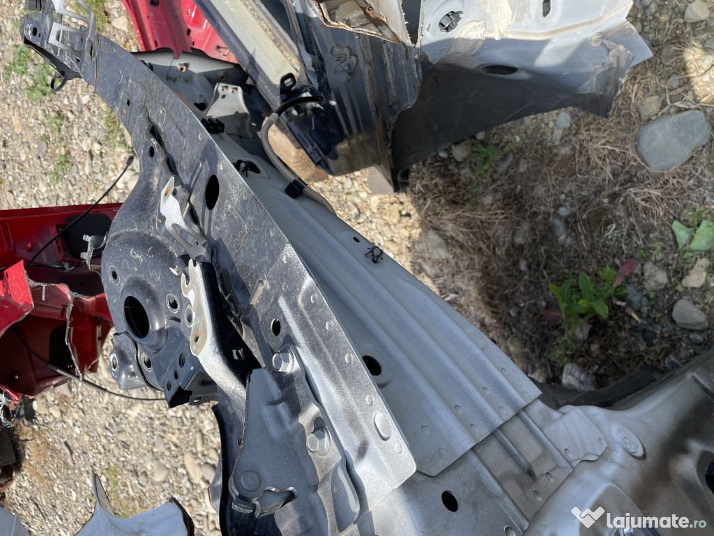 Lonjeron dreapta Mazda CX-5 2014