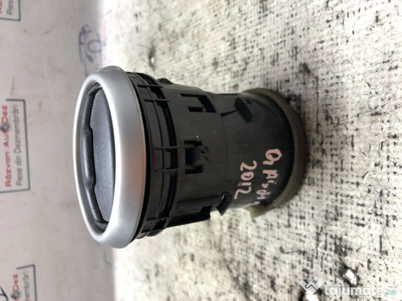 Grila ventilatie Nissan Qashqai 1.6 Motorina 2012