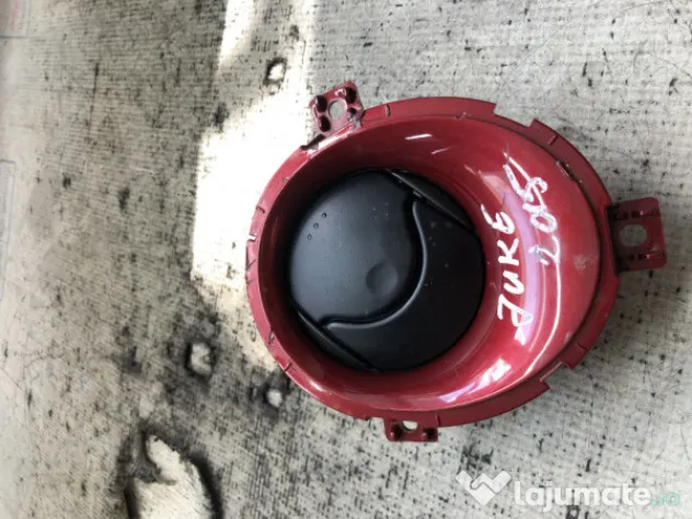 Grila ventilatie stanga Nissan Juke 1.6 Benzina 2015