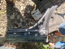 Prag stanga tabla Skoda Yeti 2015