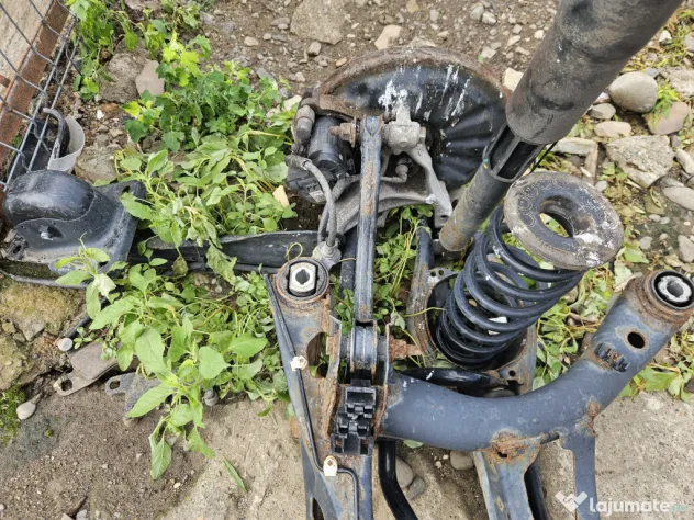 Punte spate Volkswagen Tiguan 2018