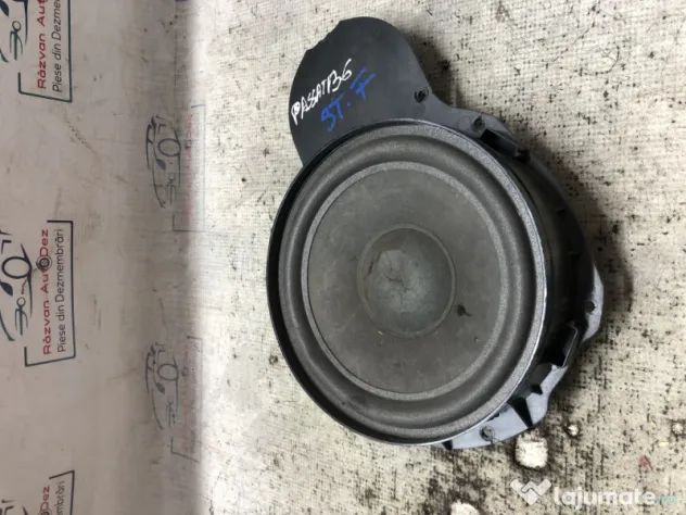 Boxa stanga fata Volkswagen Passat B6 2006