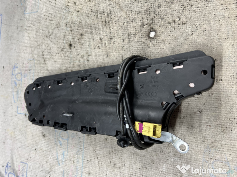 Airbag scaun stanga fata Audi A3 8P 2008