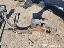 Fuzeta dreapta fata Volkswagen Touareg 3.0 Motorina 2012