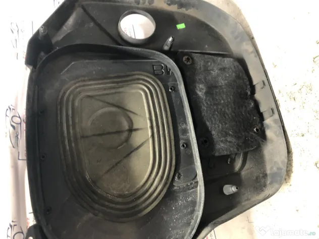 Capac motor BMW Seria 2 F45 2015