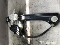 Macara geam stanga spate Volkswagen Passat B8 2016