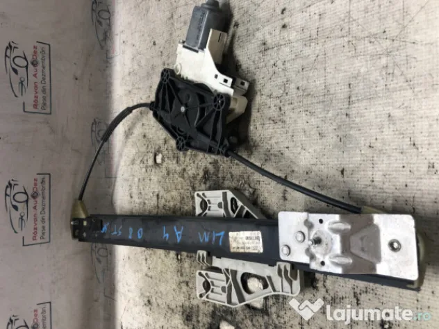 Macara geam stanga spate Audi A4 B8 2012
