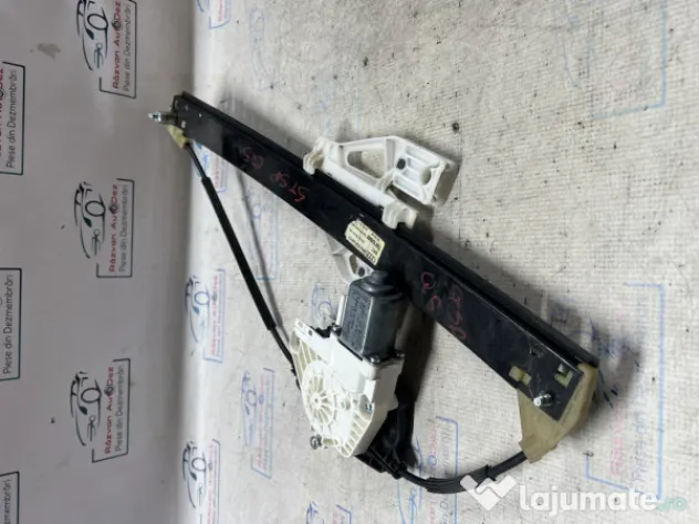 Macara geam stanga spate Audi Q5 2010