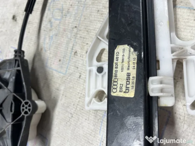 Macara geam stanga spate Audi Q5 2010