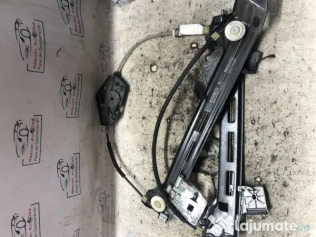 Macara geam stanga spate Volkswagen Passat CC 2013