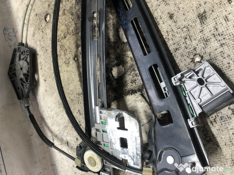 Macara geam stanga spate Volkswagen Passat CC 2013