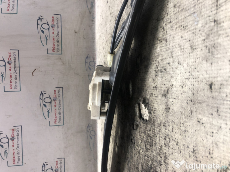 Macara geam stanga spate BMW 520 E60 2006