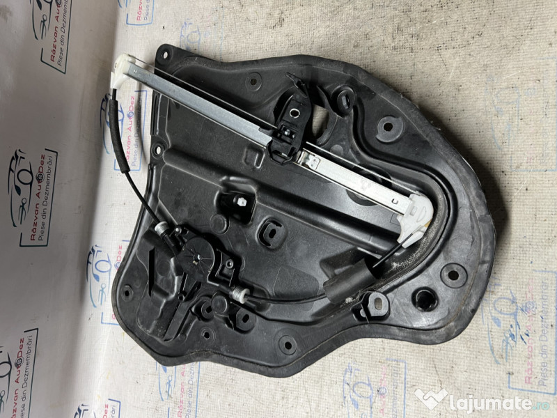 Macara geam stanga spate Mazda CX-3 2015