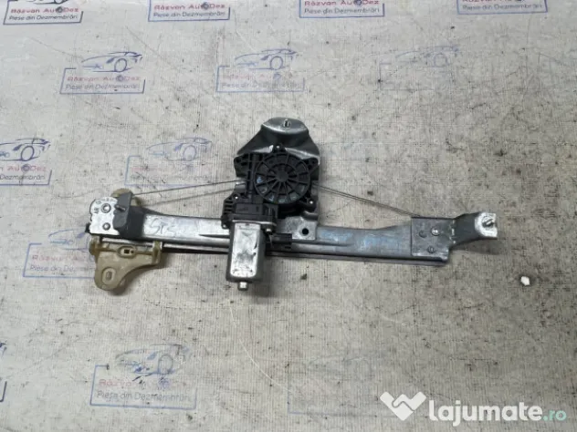 Macara geam stanga spate Renault Captur 2015