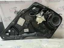 Macara geam stanga spate Volkswagen Tiguan 2015