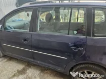 Usa stanga spate Volkswagen Touran 2012