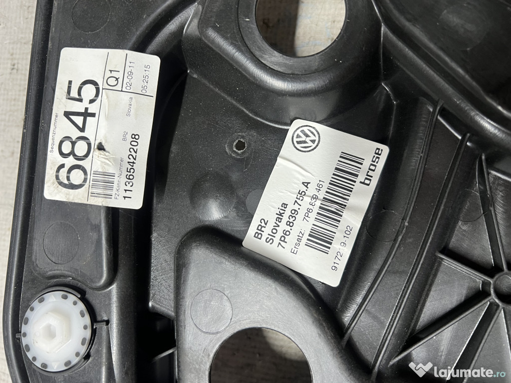 Macara geam stanga spate Volkswagen Touareg 2012