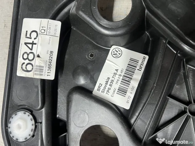 Macara geam stanga spate Volkswagen Touareg 2012