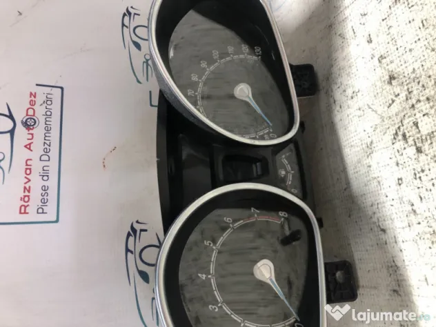 Ceasuri Bord UK Ford B-MAX 1.0 Benzina 2015