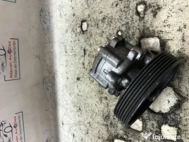 Pompa servodirectie Dacia Duster 1.6 Benzina 2011