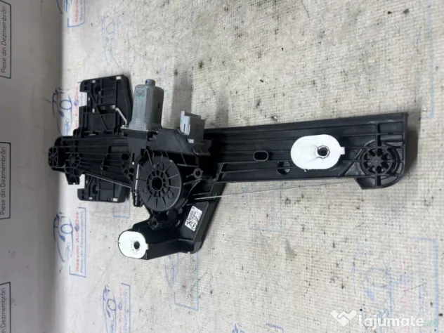 Macara geam dreapta spate Opel Corsa F 2019