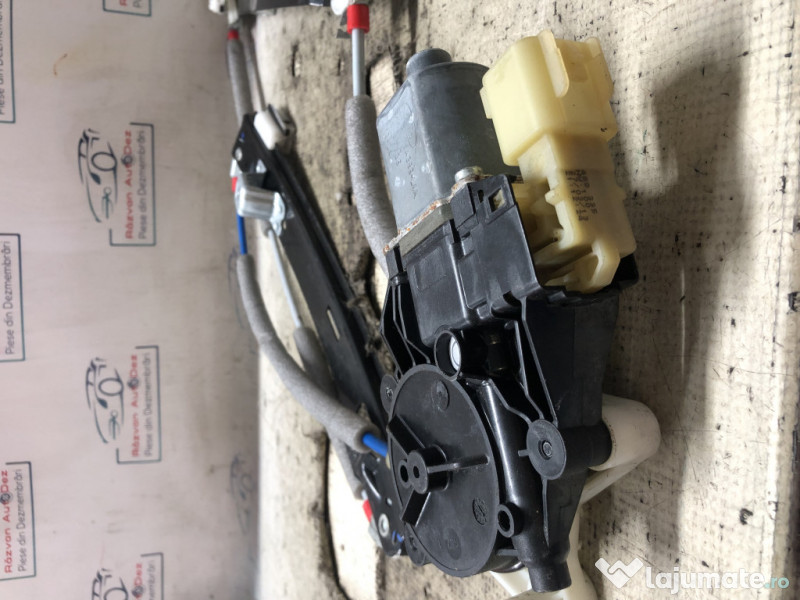 Macara geam stanga spate Ford B-MAX 1.0 Benzina 2015