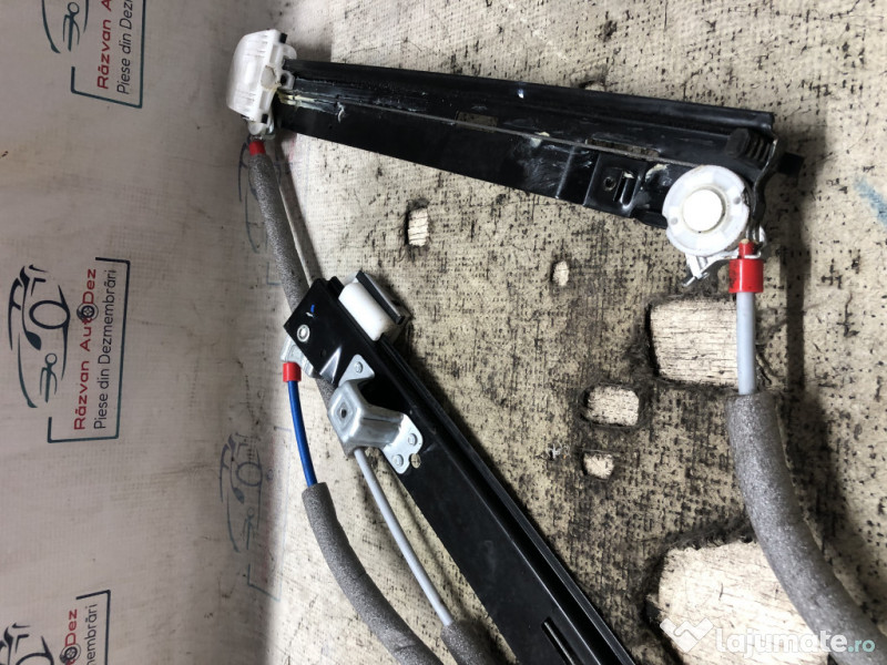 Macara geam stanga spate Ford B-MAX 1.0 Benzina 2015