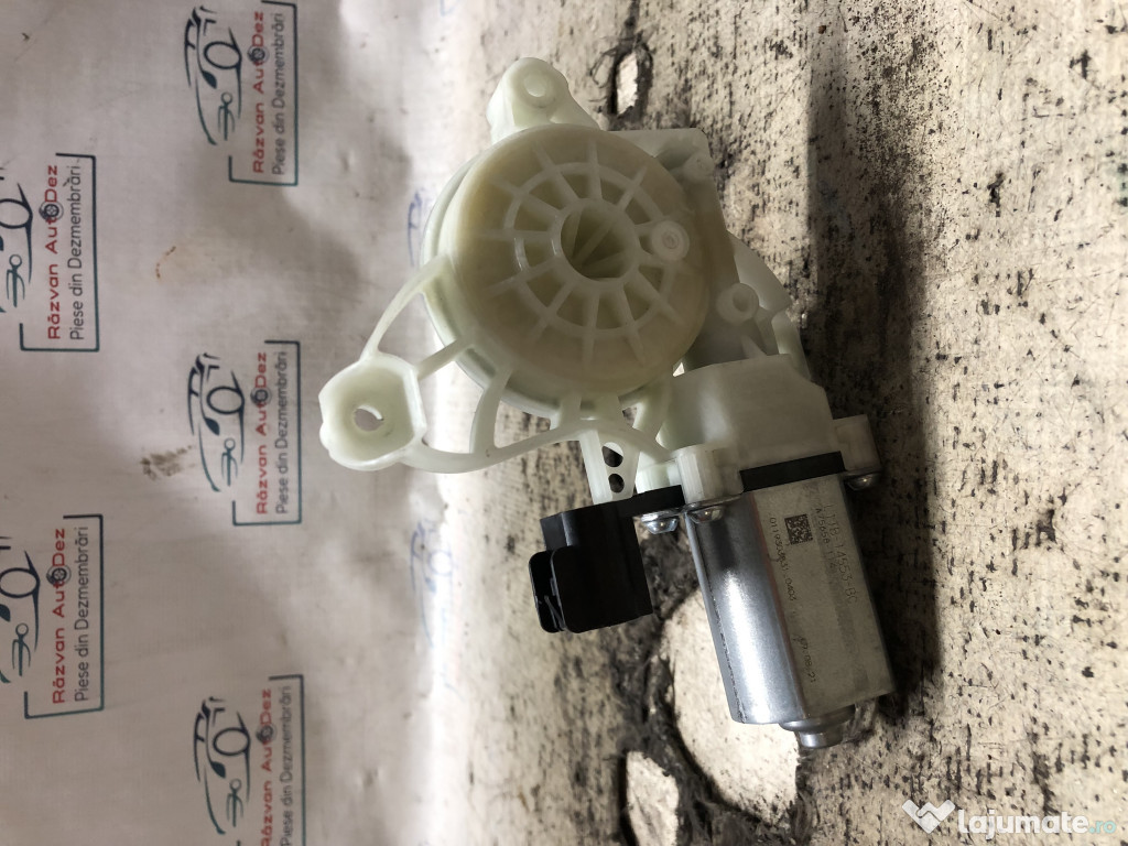 Motoras macara stanga fata Ford Fiesta 2021