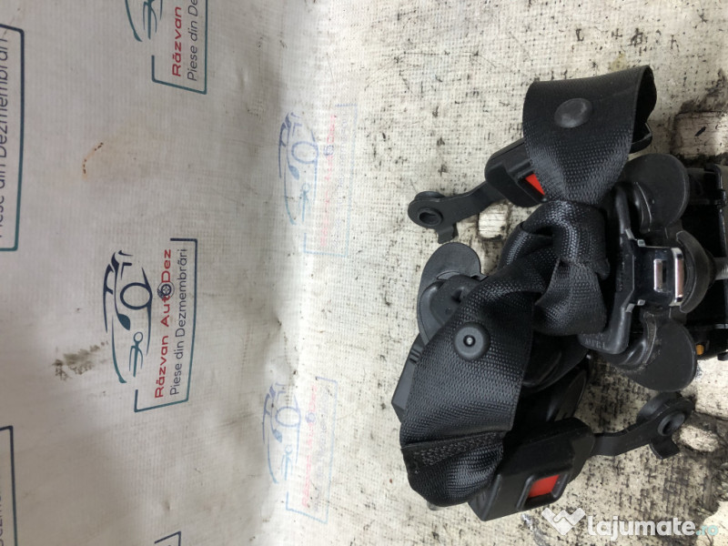 Set centuri spate BMW Seria 2 F46 2016