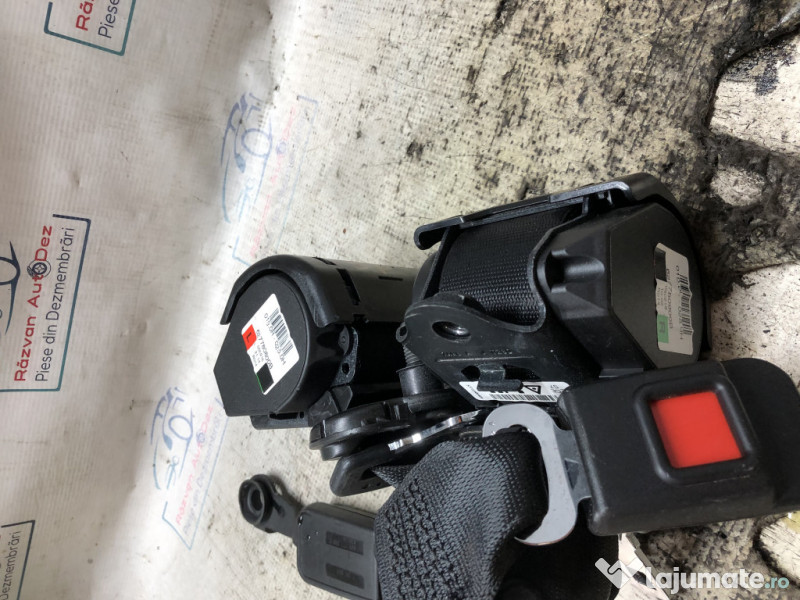 Set centuri spate BMW Seria 2 F46 2016