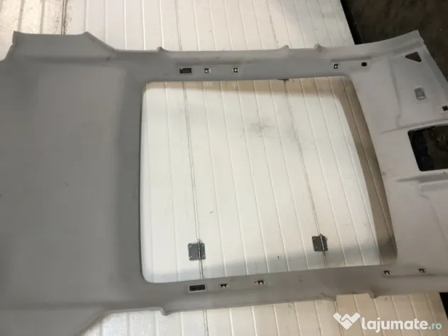 Plafon material cu panorama Land Rover Discovery 2017
