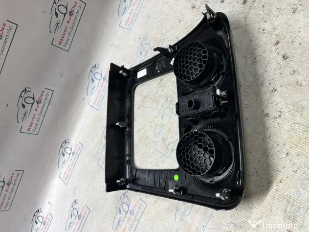 Grile ventilatie centrale Dacia Logan Mcv 2015