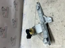 Macara geam dreapta spate Dacia Duster 2015