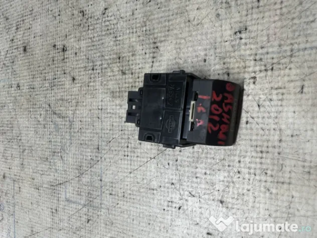 Buton camera Nissan Qashqai 2012