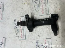 Pompa ambreiaj Volkswagen Golf 5 2010