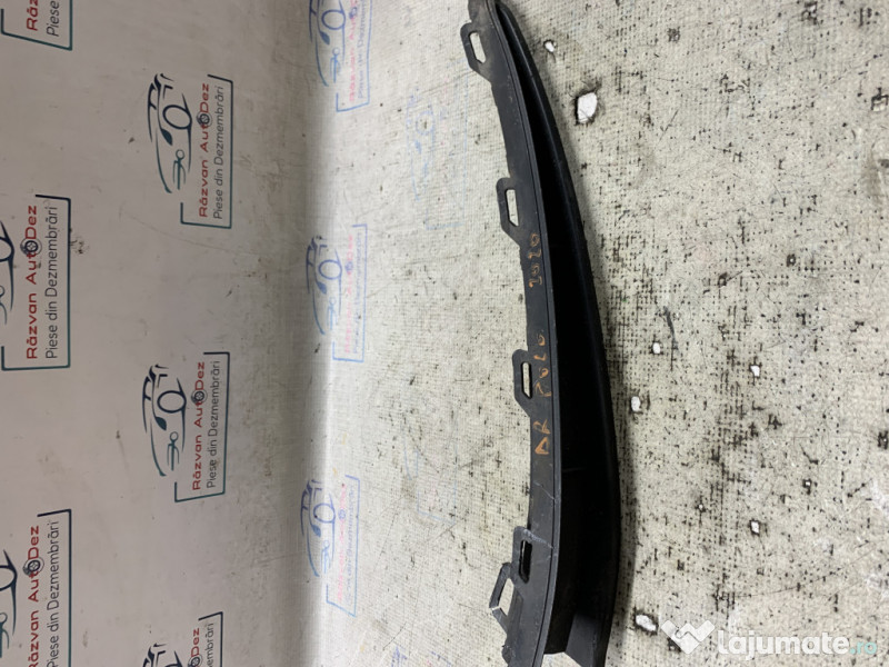 Ornament dreapta bara fata Volkswagen Polo - Benzina 2020