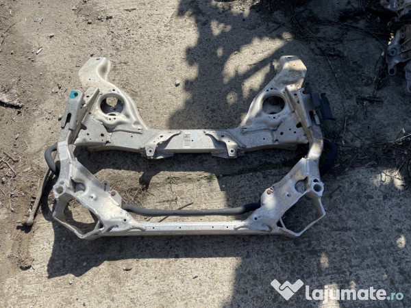 Jug motor BMW Seria 1 E88 2.0 Motorina 2008