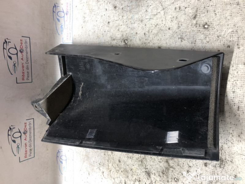 Ornament stalp stanga spate Skoda Yeti - Motorina 2013