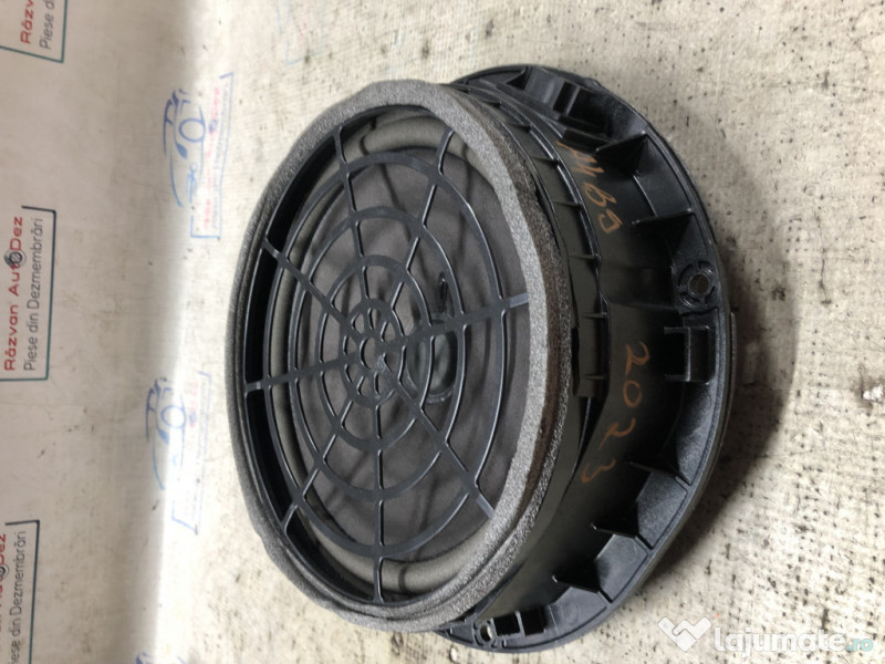 Boxa dreapta fata Audi A4 B9 - Motorina 2023