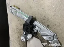 Macara geam dreapta spate Dacia Duster - Benzina 2019