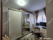 Apartament complet renovat cu 2 camere in zona Cedonia din S 