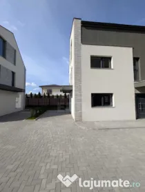 Casa tip duplex, zona Urusagului, Floresti