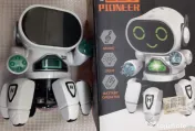 Robot de jucarie Bot Pioneer NOU in cutie 