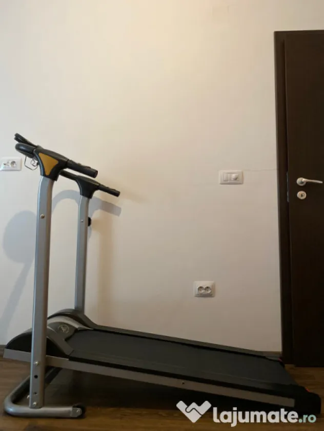 Bandă de alergat Bodyline – model mecanic (fără motor)