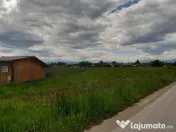 Teren intravilan construibil utilitati asfalt Lunca Calnicului 2325mp 