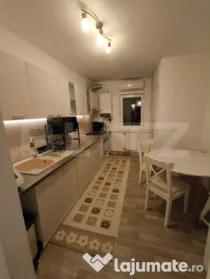 Apartament 3 camere decomandat, 2 băi, etaj 1, mobilat-util